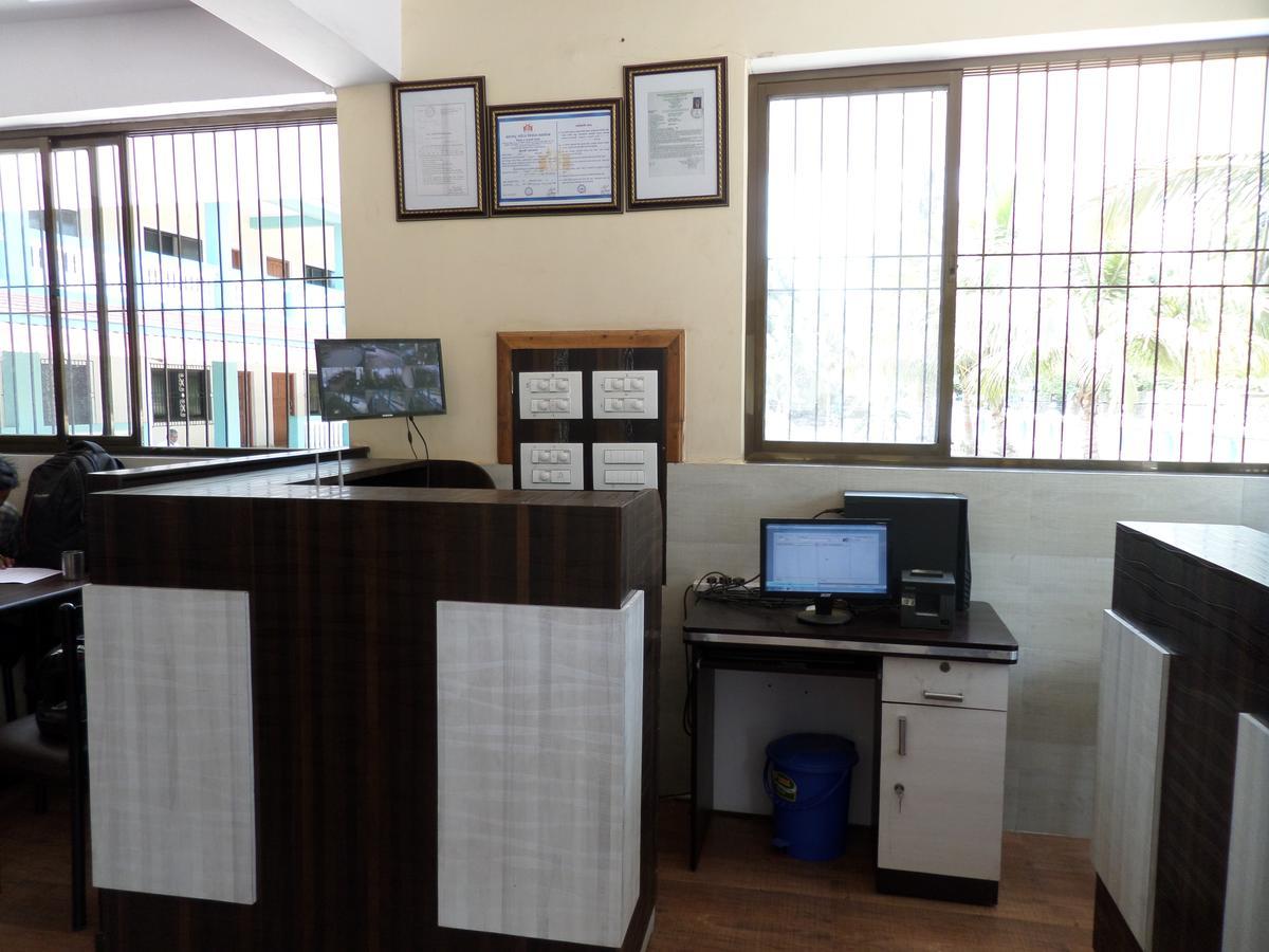 Atithi Farm House Otel Borlai Dış mekan fotoğraf